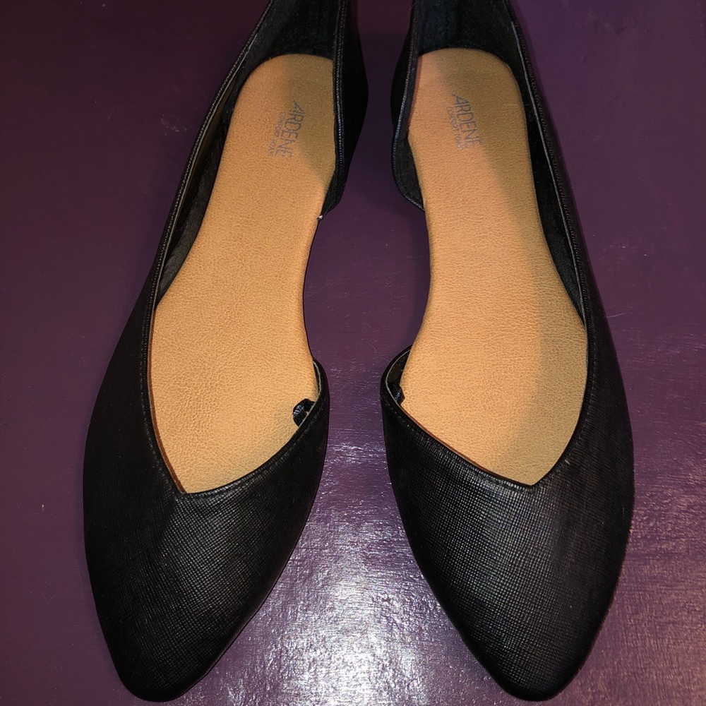Ardenes Size 7 Ladies Shoes